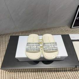 Picture of Dior Slippers _SKUDiorsz35-40J07022987
